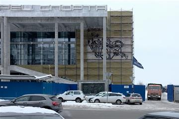 На Дворце спорта в Самаре восстановлено панно с хоккеистами 