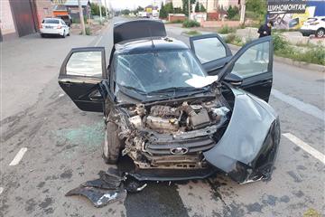 Пассажирка Lada Granta погибла при столкновении с Hyundai на ул. Алма-Атинской в Самаре