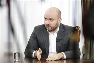 Губернатор: Иск к