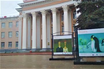 "Т Плюс" открыл выставку картин "Теплые чувства" в Новокуйбышевске