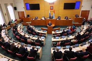Депутаты губернской думы единогласно поддержали отчет правительства