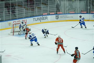 В Самаре стартовал турнир по хоккею среди ветеранов СВО и боевых действий

