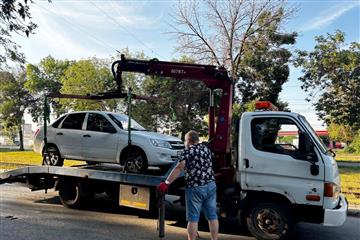 Из-за долгов за тепло у жителя Самары конфисковали автомобиль Lada Granta