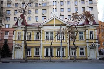 Галерея 