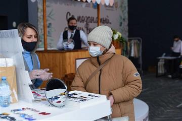 В Самаре стартует ярмарка новогодней продукции самозанятых