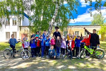 В школах Сызрани проходит акция ГАИ "Юный велосипедист"