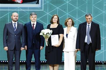 Вячеслав Федорищев наградил лучших финансистов региона