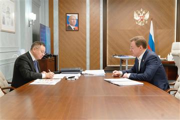 Министр строительства РФ Ирек Файзуллин отметил работу Самарской области по расселению из аварийного жилья