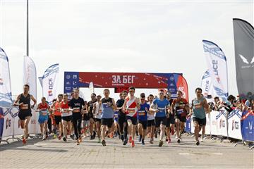 Более 2000 бегунов приняли участие в ЗаБеге. РФ в Казани