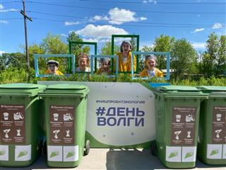 В Нижнем Новгороде в рамках Всероссийской экологической акции очистили берег реки Борзовки