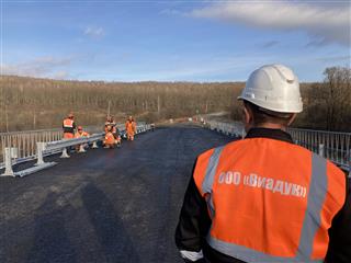 Пензенская область: завершена укладка асфальтобетонного покрытия на новом мосту в Городищенском районе