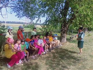 Как помочь природе рассказали ребятам села Амирова Черемшанского района инспекторы Минэкологии РТ