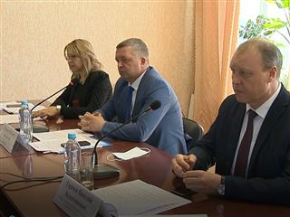 Более 100 предпринимателей приняли участие во встрече с Минпромом в Воскресенском районе Нижегородской области