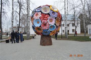 Полоса препятствий, дерево любви, игровой и спортивный комплексы появились в поселке Светлогорск Шатковского района