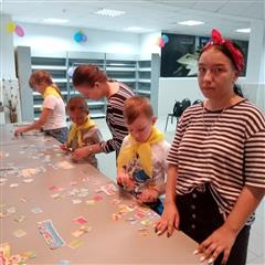 На летних каникулах оренбургские школьники получают первый трудовой опыт