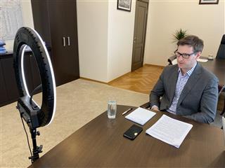 Андрей Харин провел первую онлайн-приемную по вопросам экологии