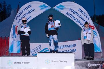 Лана Прусакова выиграла два "золота" этапов Кубка России по фристайлу