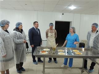 В Безенчуке открылся цех по переработке молока и производству сыра – "Сыры Иоганесфельд"