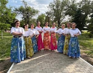 "Летний маршрут культуры": оренбуржцев приглашают на концерты творческих коллективов и "Чтения на траве"