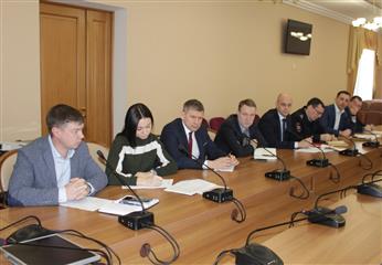 Николай Симонов провел заседание проектного комитета "Безопасные и качественные автомобильные дороги"