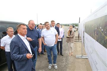 Губернатор Пензенской области и руководитель Росавтодора оценили ход реконструкции дороги по ул. 40 лет Октября