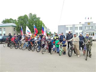 В с. Аскино Республики Башкортостан в День России прошел велопробег