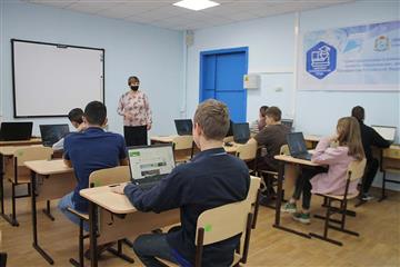 В школах Чапаевска откроют кабинеты цифровой образовательной среды 