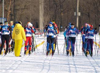 В Тольятти прошел традиционный лыжный марафон RUSSIALOPPET