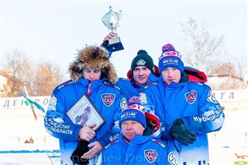 Тольяттинская команда "Мега-Лада" стала чемпионом России по мотогонкам на льду