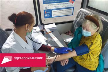 За последнюю неделю в Пермском районе более 300 человек получили вакцину в передвижных ФАПах