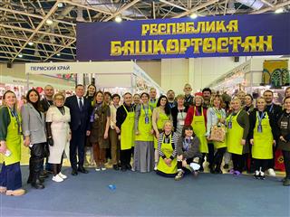 Мастера-ремесленники Республики Башкортостан приняли участие в Выставке-ярмарке народных художественных промыслов "Ладья. Зимняя сказка 2022"
