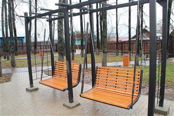Благоустройство общественного пространства "Липовый парк" завершилось в поселке Красные Баки в Нижегородской области