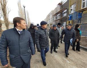 Губернатор Саратовской области дал поручения в ходе посещения стройплощадок детских садов в г. Балаково