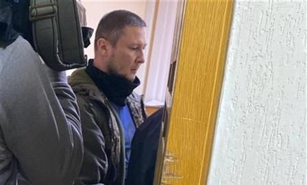 Экс-полицейский Мадов, обвиняемый в коррупции, ушел на СВО 