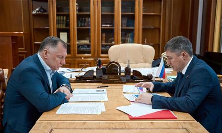 Марат Хуснуллин и Дмитрий Махонин обсудили реализацию в Прикамье нацпроекта "Инфраструктура для жизни"