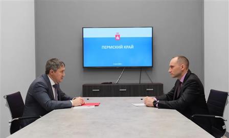 Дмитрий Махонин и Александр Плаксин обсудили ситуацию в регионе с топливообеспечением