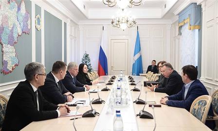 Алексей Русских и руководство "Аурус-Аэро" обсудили детали реализации инвестпроекта  