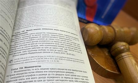 Двух адвокатов отправили за решетку за обман участника СВО