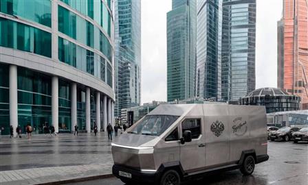 Пермская компания "Руссо-Балтъ" представила электрический фургон с дизайном Tesla