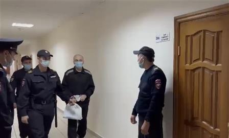 Маньяк Олег Рыльков потребовал компенсацию от государства