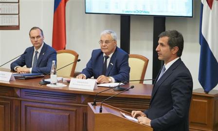 Батыр Эмеев назначен на должность председателя правительства республики Мордовия