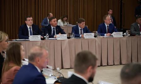 Глеб Никитин представил Михаилу Мишустину перспективы развития речного туризма в Нижегородской области