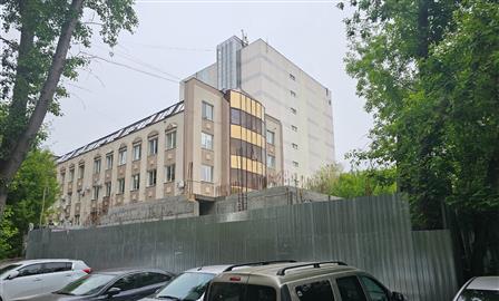 Самарцы собирают подписи против строительства офисника на месте озера