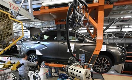 Производство автомобилей в Самарской области сократилось на 33%