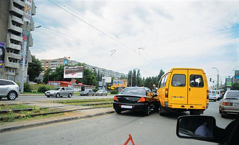 Некоторые владельцы застрахованных автомобилей устраивают аварии, чтобы получить выплаты по КАСКО