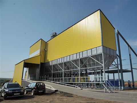В Красноармейском районе строится первый в регионе автоматизированный комплекс по обработке и хранению зерна