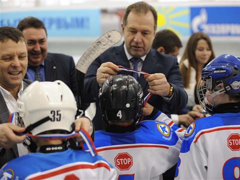 Региональный этап Всероссийских соревнований юных хоккеистов "Золотая шайба" имени А.В.Тарасова