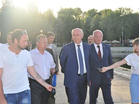 Николай Меркушкин откликнулся на просьбу ветерана о благоустройстве Парка металлургов 