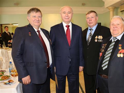 Николай Меркушкин встретился с героями страны