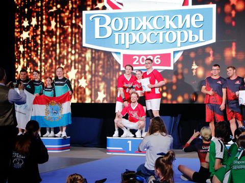 В Самаре прошли всероссийские соревнования по чирлидингу "Волжские просторы"